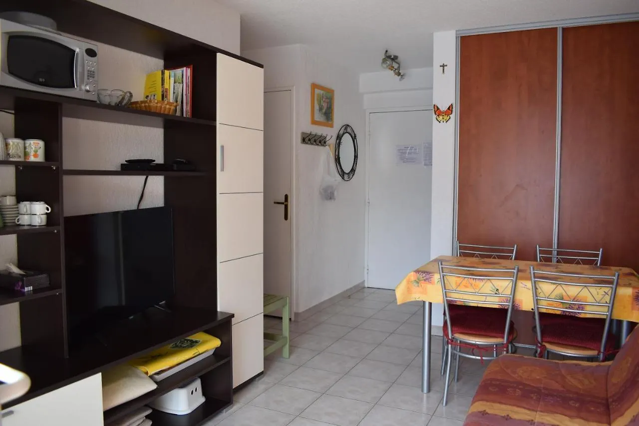 Apartment Appartement A Frejus 2 Pieces Pour 4 Personnes, Terrasse Avec Vue Piscine