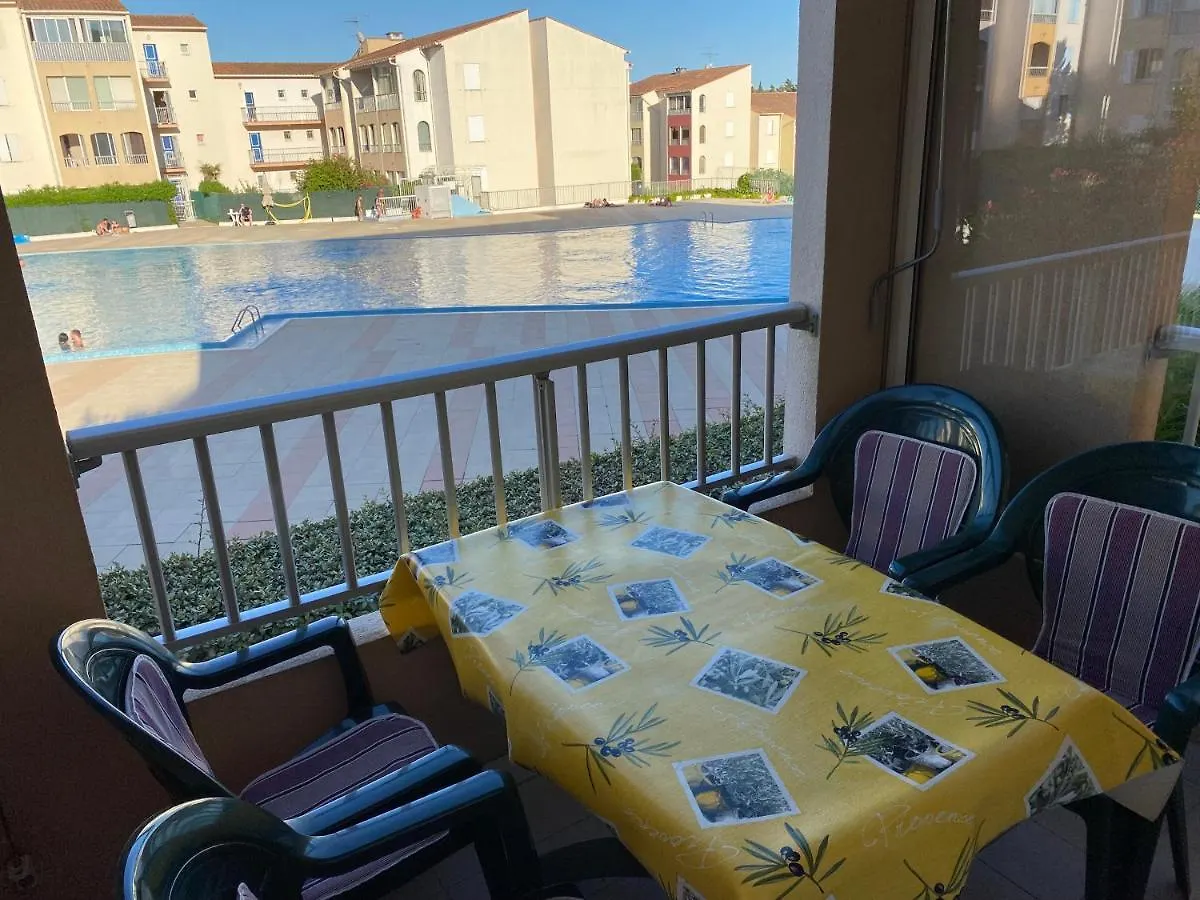 Appartement A Frejus 2 Pieces Pour 4 Personnes, Terrasse Avec Vue Piscine 0*,